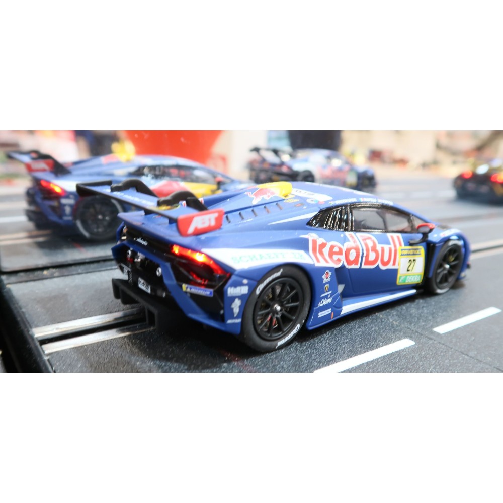 Carrera 32057 Digital 1:32 Lamborghini Huracan GT3 Evo2 Abt-Sportsline No 27 Slot Car