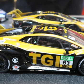 Carrera 32058 Digital 1:32 Lamborghini Huracan GT3 Evo2 GRT Grasser Racing No 63 DTM 2024 Slot Car