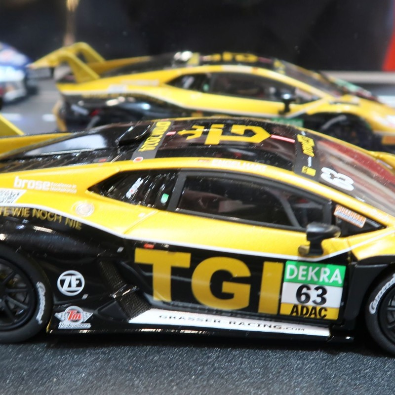 Carrera 32058 Digital 1:32 Lamborghini Huracan GT3 Evo2 GRT Grasser Racing No 63 DTM 2024 Slot Car