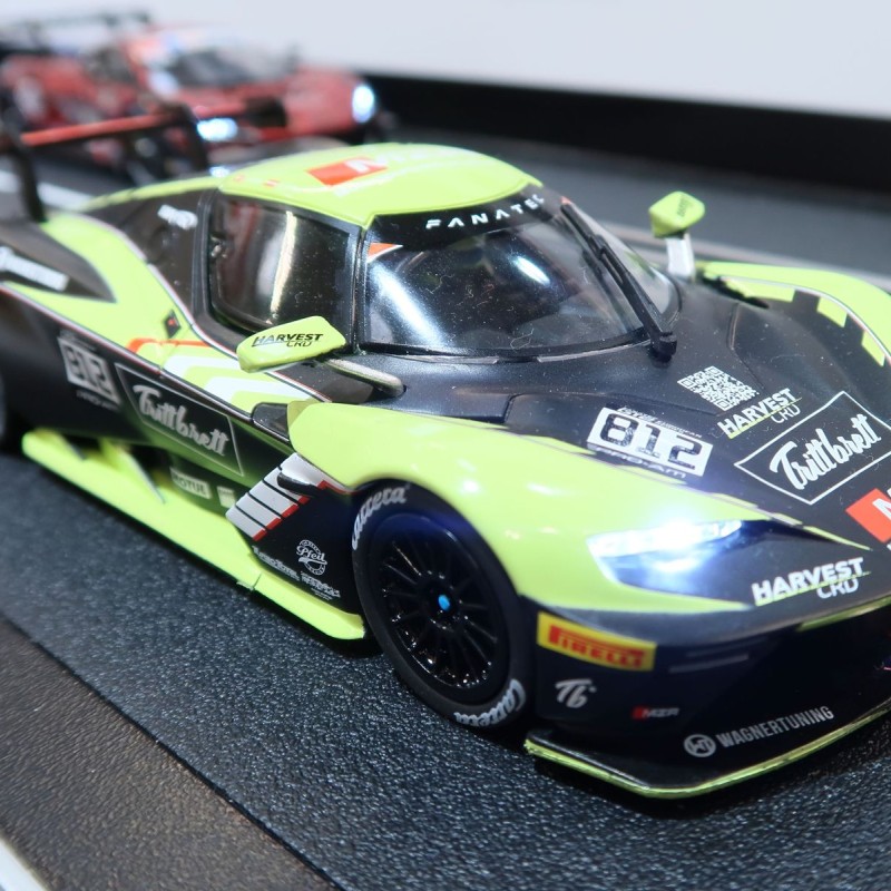Carrera 32068 Digital 1:32 KTM X-BOW GT2 Motorsport Zentrum Ried No 812 Slot Car