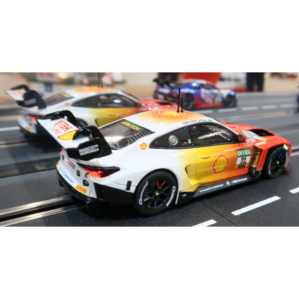 Carrera 32076 Digital 1:32 BMW M4 GT3 Schubert Motorsport No 31 DTM 2024 Slot Car