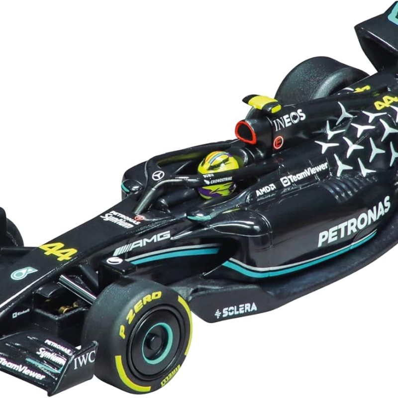 Carrera 62573 - Go 1:43 Racing for Glory F1 Slot Car Racing Set Mercedes Hamilton vs Ferrari Sainz