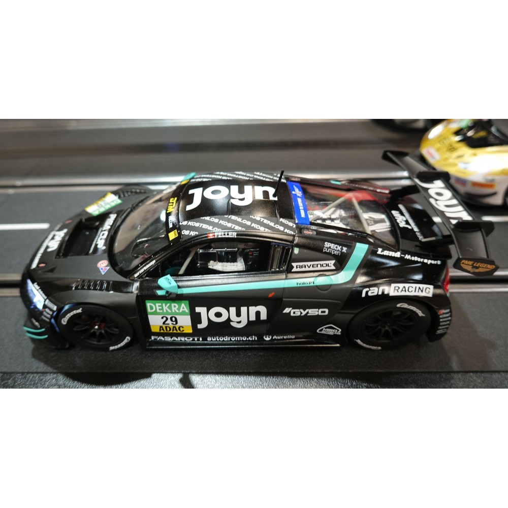 Carrera 24014 Digital 1:24 Audi R8 LMS GT3 evo II Land Motorsport No 29 DTM 2025 Slot Car