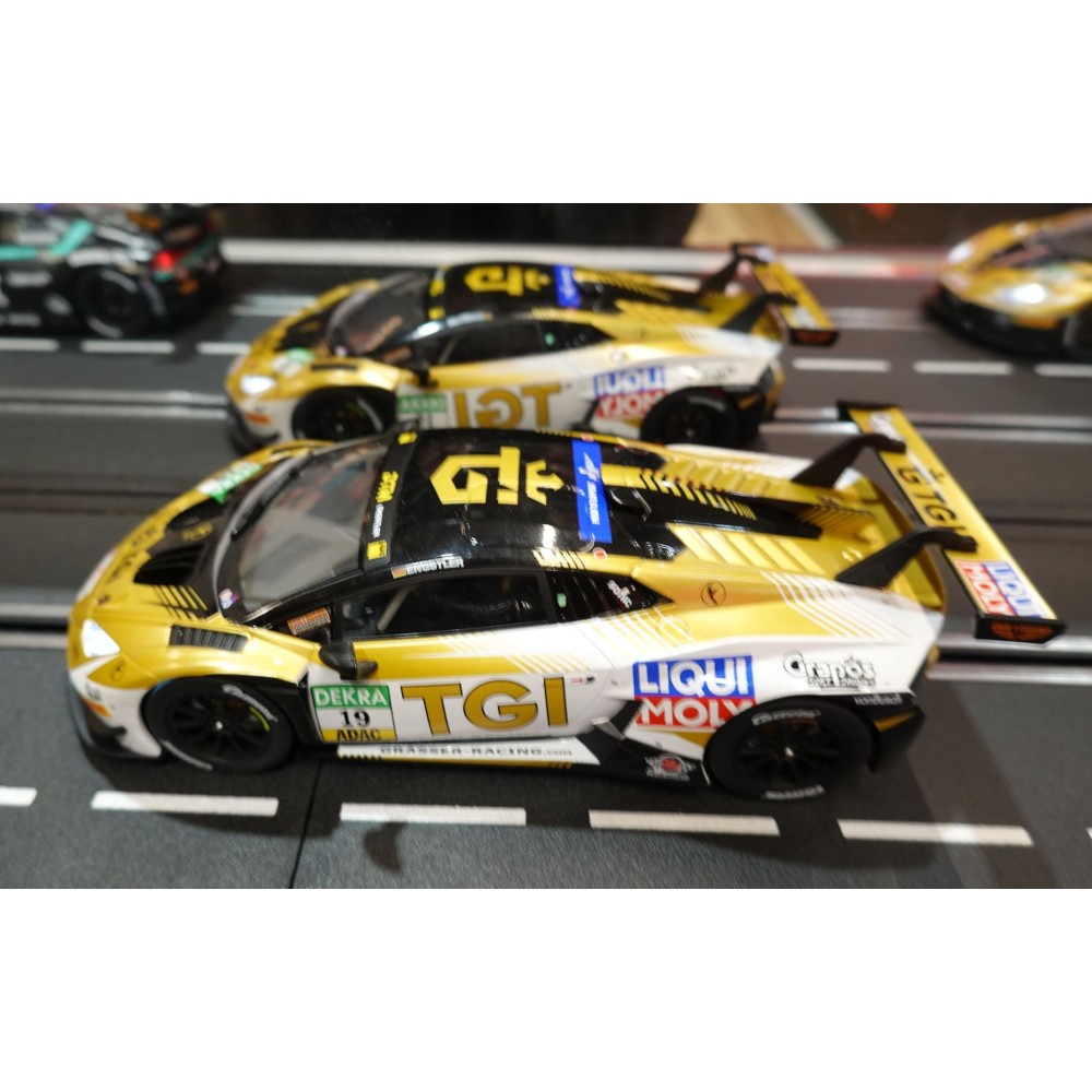 Carrera 24019 Digital 1:24 Lamborghini Huracán GT3 Evo2 GRT Grasser Racing No 19 DTM 2025 Slot Car