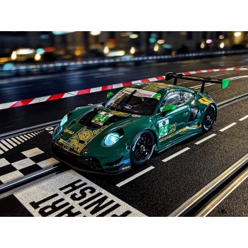 Carrera 32112 Digital 1:32 Porsche 911 GT3 R Wright Motorsports No 24 Slot Car
