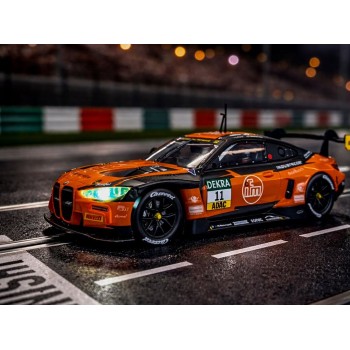 Carrera 32129 Digital 1:32 BMW M4 GT3 FK Performance Motorsport No 11 Slot Car