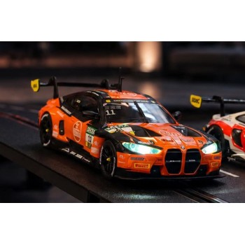 Carrera 32129 Digital 1:32 BMW M4 GT3 FK Performance Motorsport No 11 Slot Car