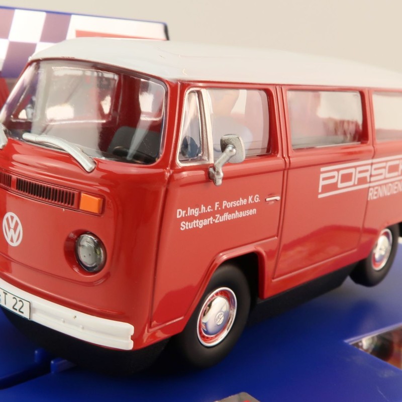 Carrera 31096 Digital 1:32 Volkswagen VW Bus Panel Van T2b Porsche Race Service Slot Car