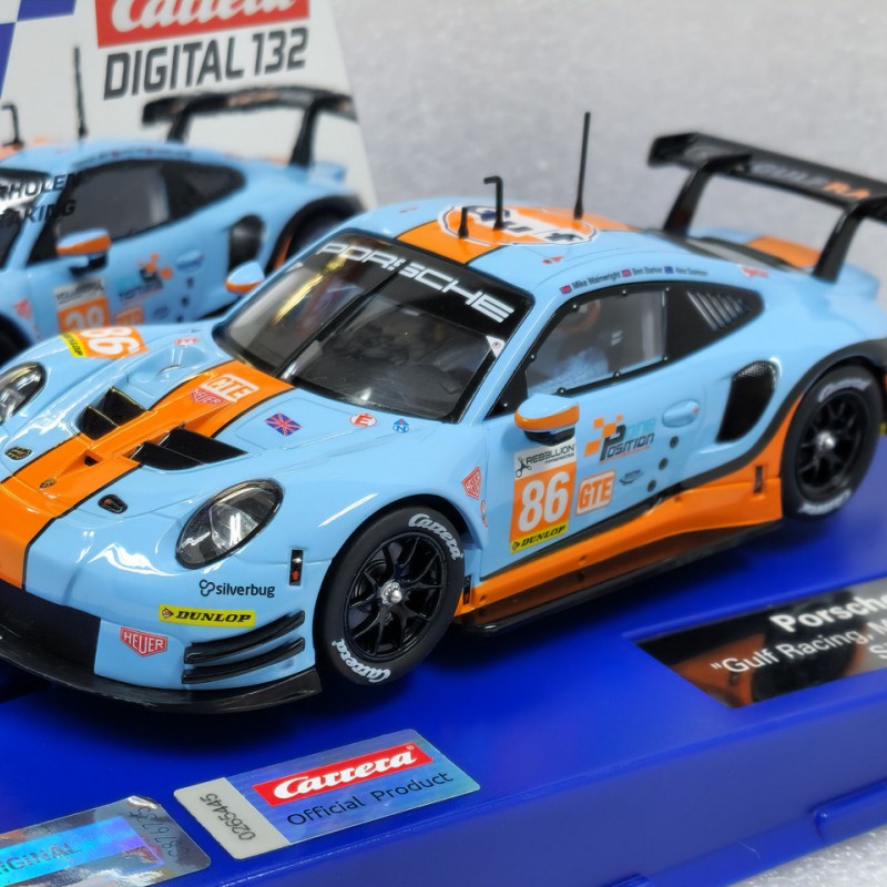 Carrera 32019 Digital 1:32 Porsche 911R GT3 Gulf Mike Wainwright Nr. 86 Silverstone 2014 Slot Car