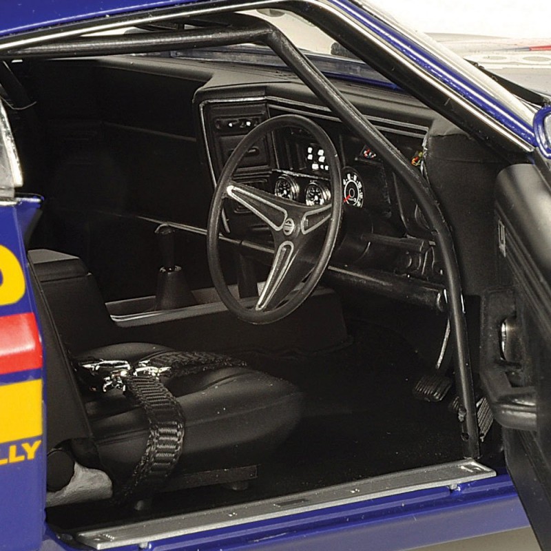 Classic Carlectables 18846 Ford XB Falcon GT 1976 Bathurst Carter / Winter - Scale 1:18