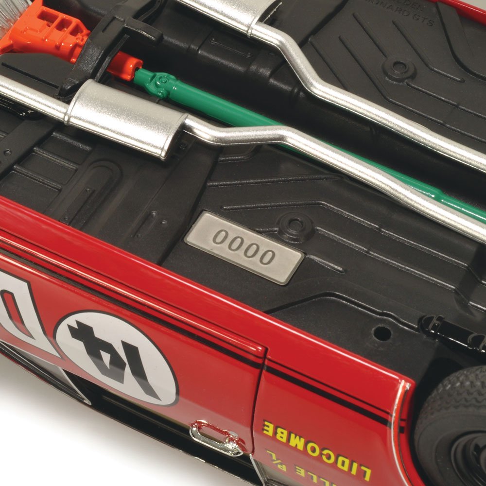 Classic Carlectables 18867 Holden HK Monaro GTS 327 -  The 1968 Bathurst Controversy - Scale 1:18  