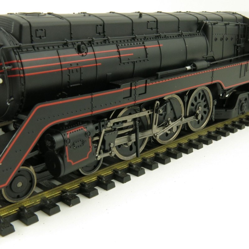 Australian Railway Models 87002 C38 Class Streamliner 4-6-2 'Pacific' Express Passenger Steam Locomotive #3803 - 1:87