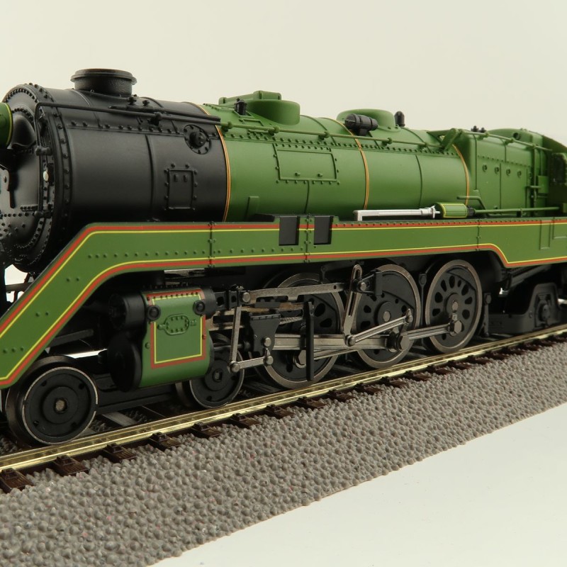 Australian Railway Models 87005 C38 Class 4-6-2 'Pacific' Express Passenger Steam Locomotive 3830 Spirit of Progress - 1:87