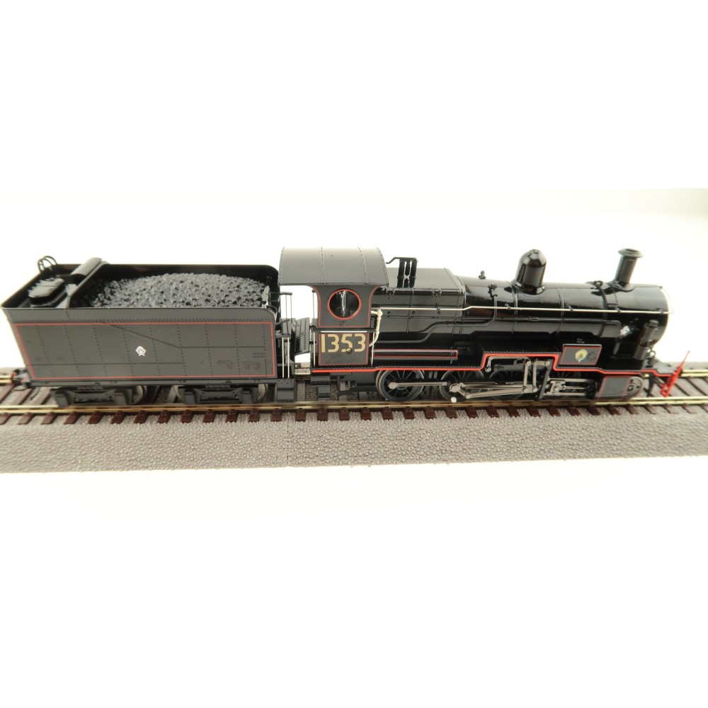 Australian Railway Models 87050 NSWGR D55 K Class 2-8-0 Consolidation Steam Locomotive - 1:87