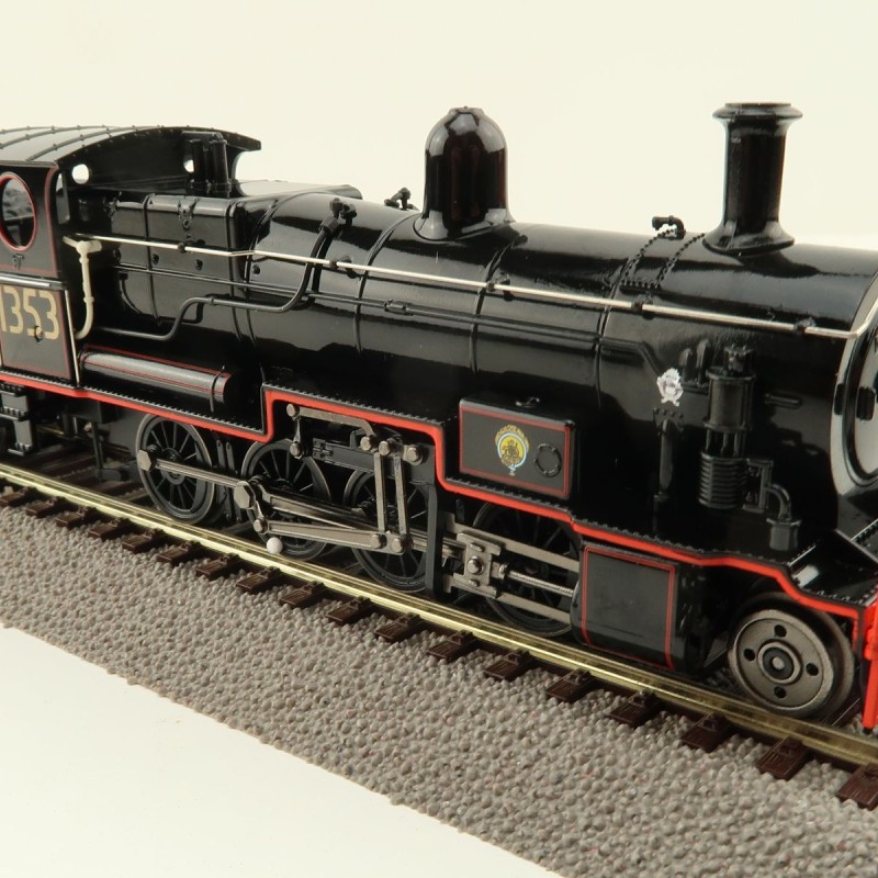 Australian Railway Models 87050 NSWGR D55 K Class 2-8-0 Consolidation Steam Locomotive - 1:87
