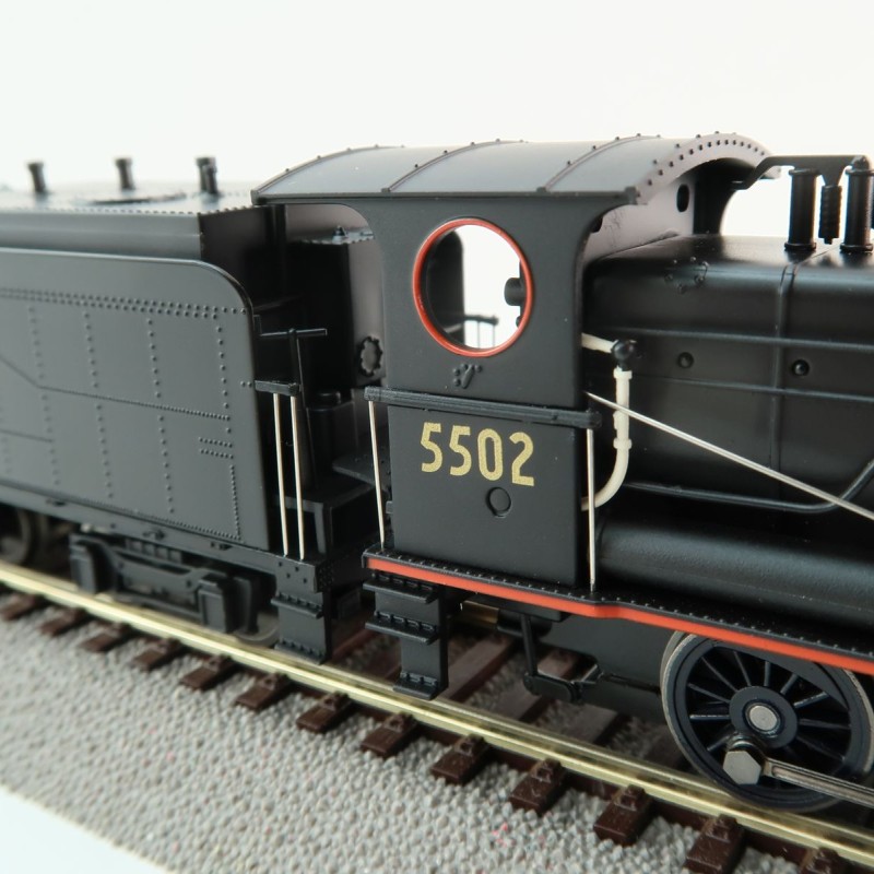 Australian Railway Models 87051 NSWGR D55 K Class 2-8-0 5502 Consolidation Steam Locomotive Oil Tender - 1:87