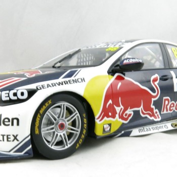 Classic Carlectables 18694 - Holden ZB Commodore Jamie Whincup 2019 Red Bull Holden Racing Team 1:18