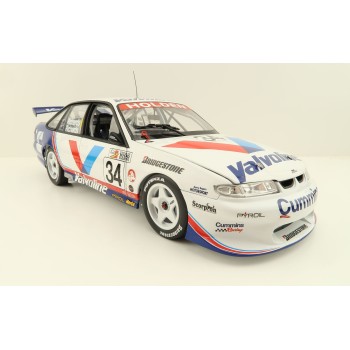 Classic Carlectables 18768 Holden VS Commodore 1997 Bathurst 2nd Place - Richards / Richards - Scale 1:18
