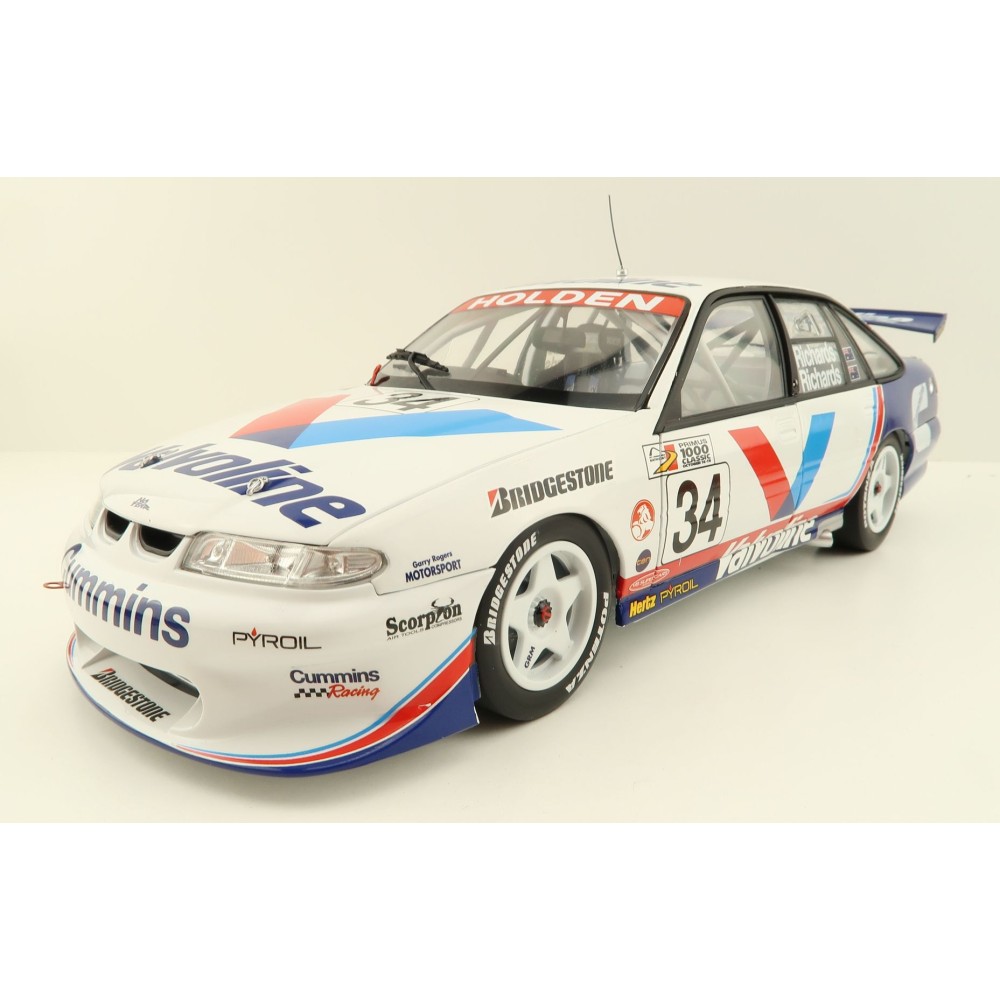 Classic Carlectables 18768 Holden VS Commodore 1997 Bathurst 2nd Place - Richards / Richards - Scale 1:18