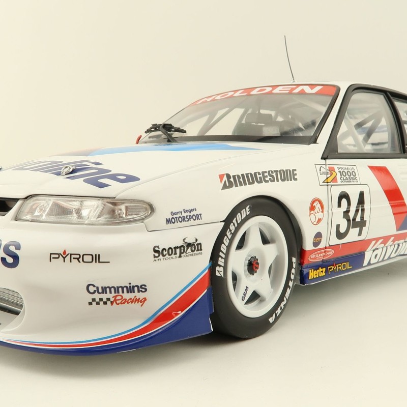 Classic Carlectables 18768 Holden VS Commodore 1997 Bathurst 2nd Place - Richards / Richards - Scale 1:18