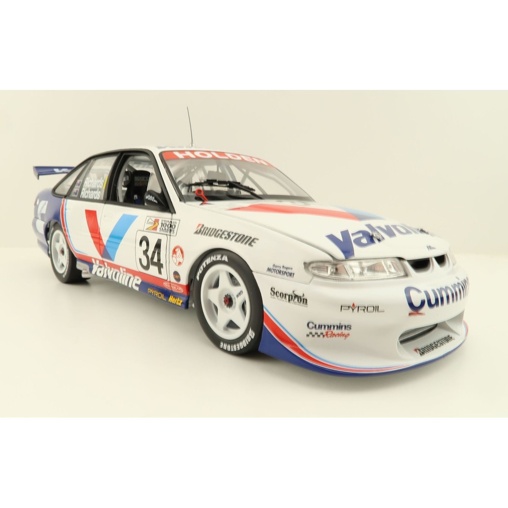 Classic Carlectables 18768 Holden VS Commodore 1997 Bathurst 2nd Place - Richards / Richards - Scale 1:18