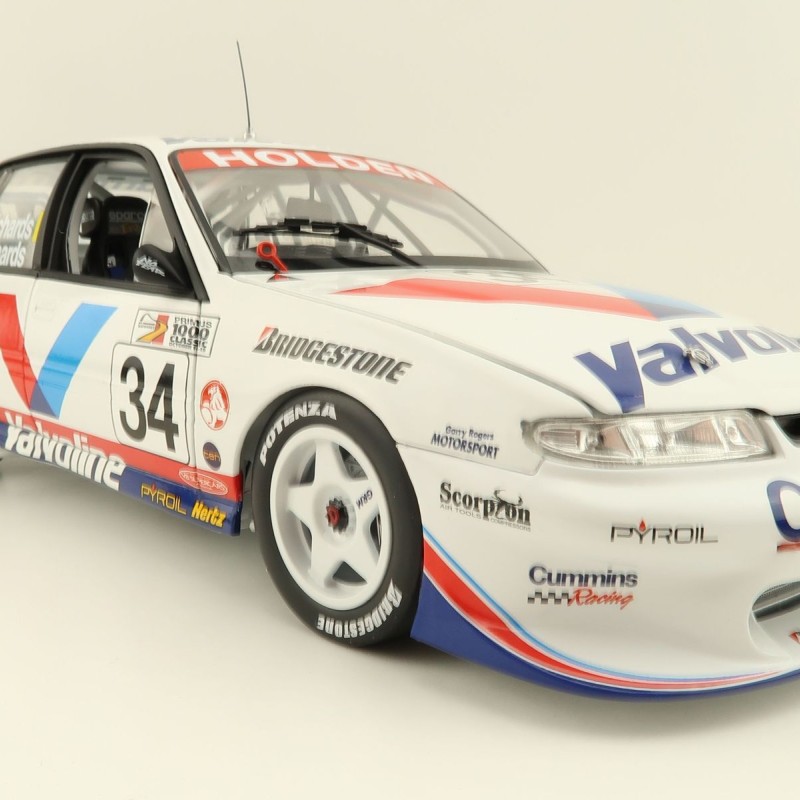 Classic Carlectables 18768 Holden VS Commodore 1997 Bathurst 2nd Place - Richards / Richards - Scale 1:18