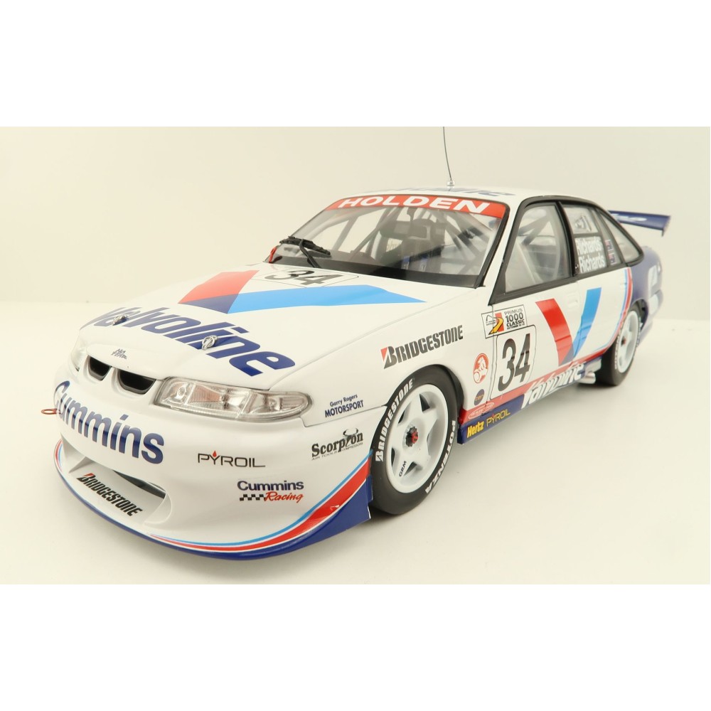 Classic Carlectables 18768 Holden VS Commodore 1997 Bathurst 2nd Place - Richards / Richards - Scale 1:18