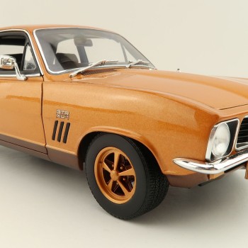 Classic Carlectables 18777 Holden Torana LJ GTR XU-1 - 50 th Anniversary - Scale 1:18