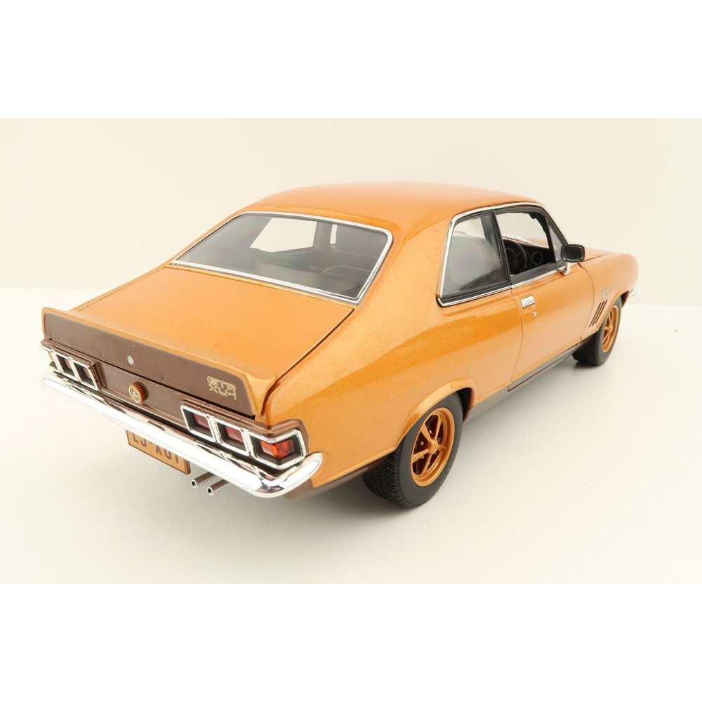 Classic Carlectables 18777 Holden Torana LJ GTR XU-1 - 50 th Anniversary - Scale 1:18