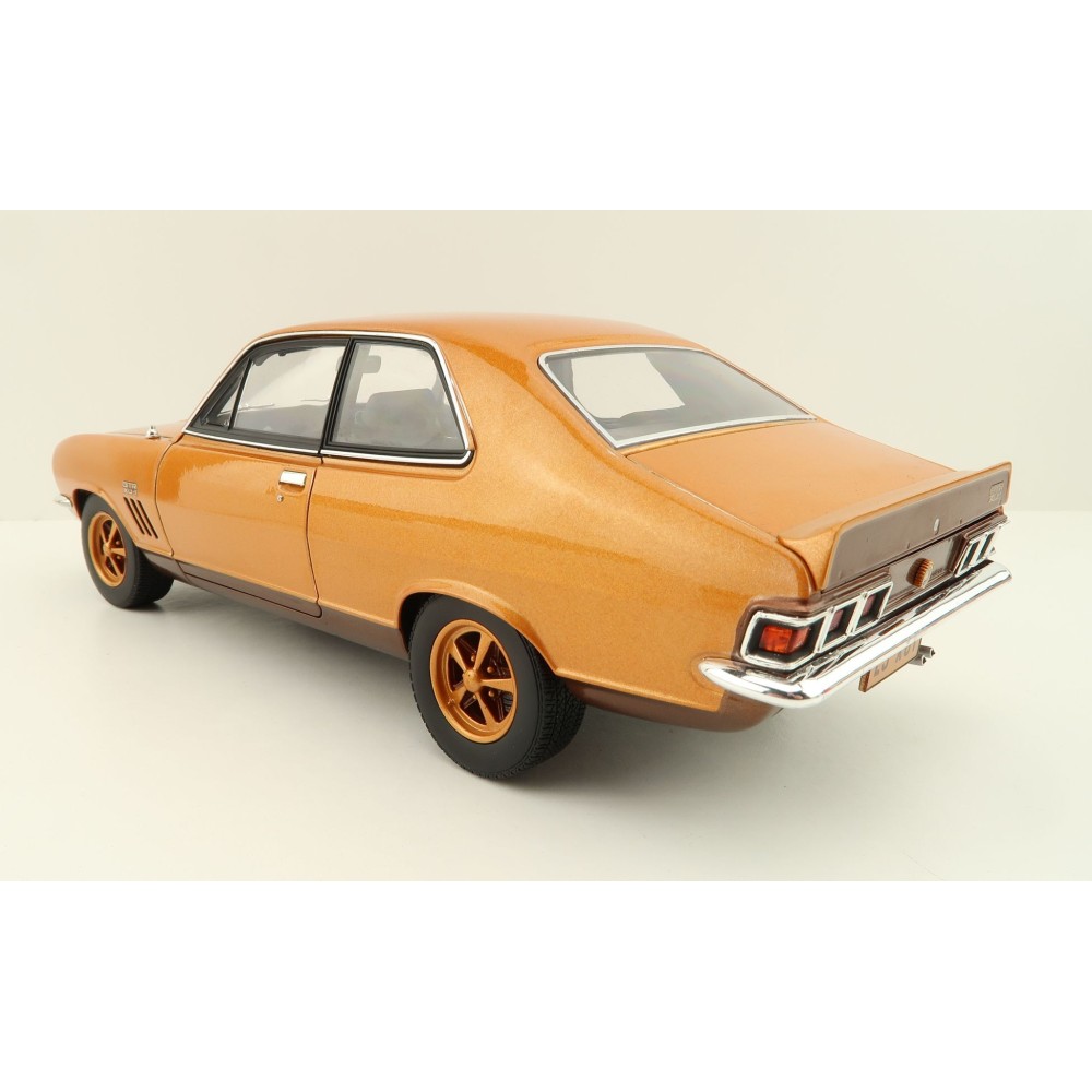 Classic Carlectables 18777 Holden Torana LJ GTR XU-1 - 50 th Anniversary - Scale 1:18