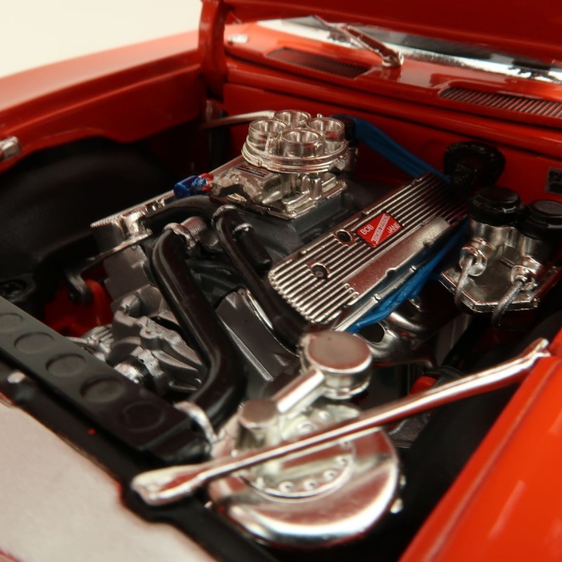 Classic Carlectables 18786 Chevrolet Camaro 1972 ATCC Round 1 Symmons Plains 2nd Place - Scale 1:18