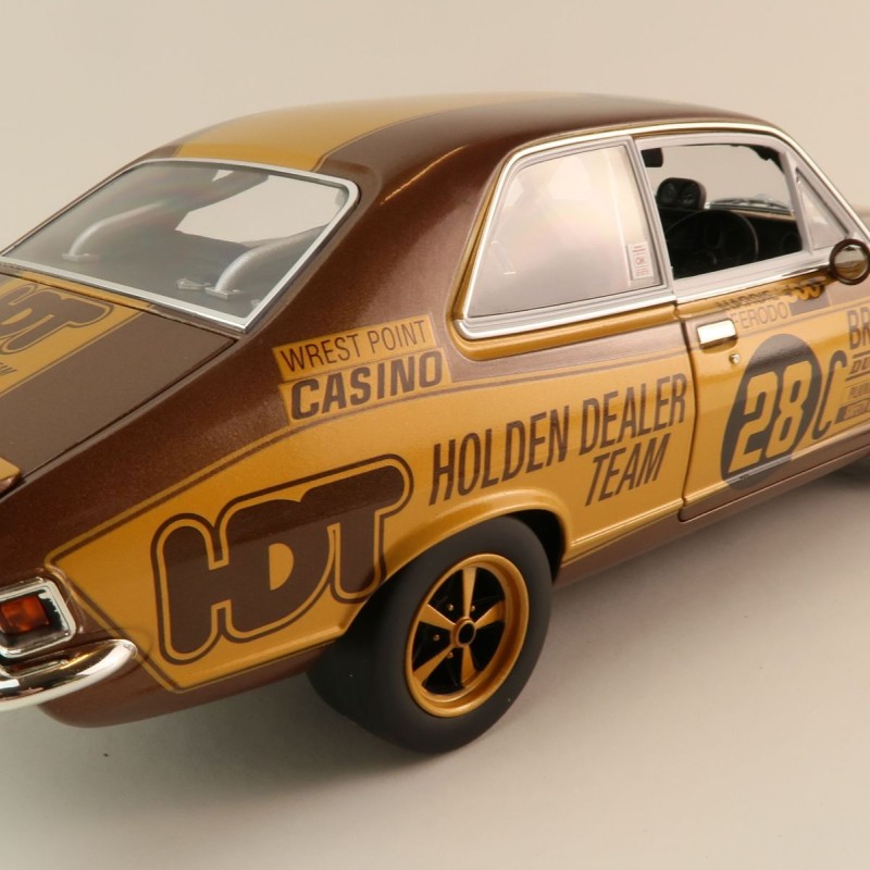 Classic Carlectables 18795 Holden LJ Torana GTR XU-1 1972 Bathurst winner Peter Brock 50th Anniversary Gold Livery - Scale 1:18