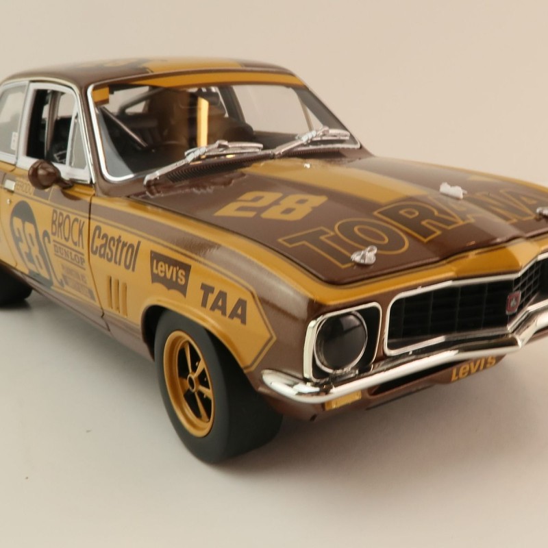 Classic Carlectables 18795 Holden LJ Torana GTR XU-1 1972 Bathurst winner Peter Brock 50th Anniversary Gold Livery - Scale 1:18