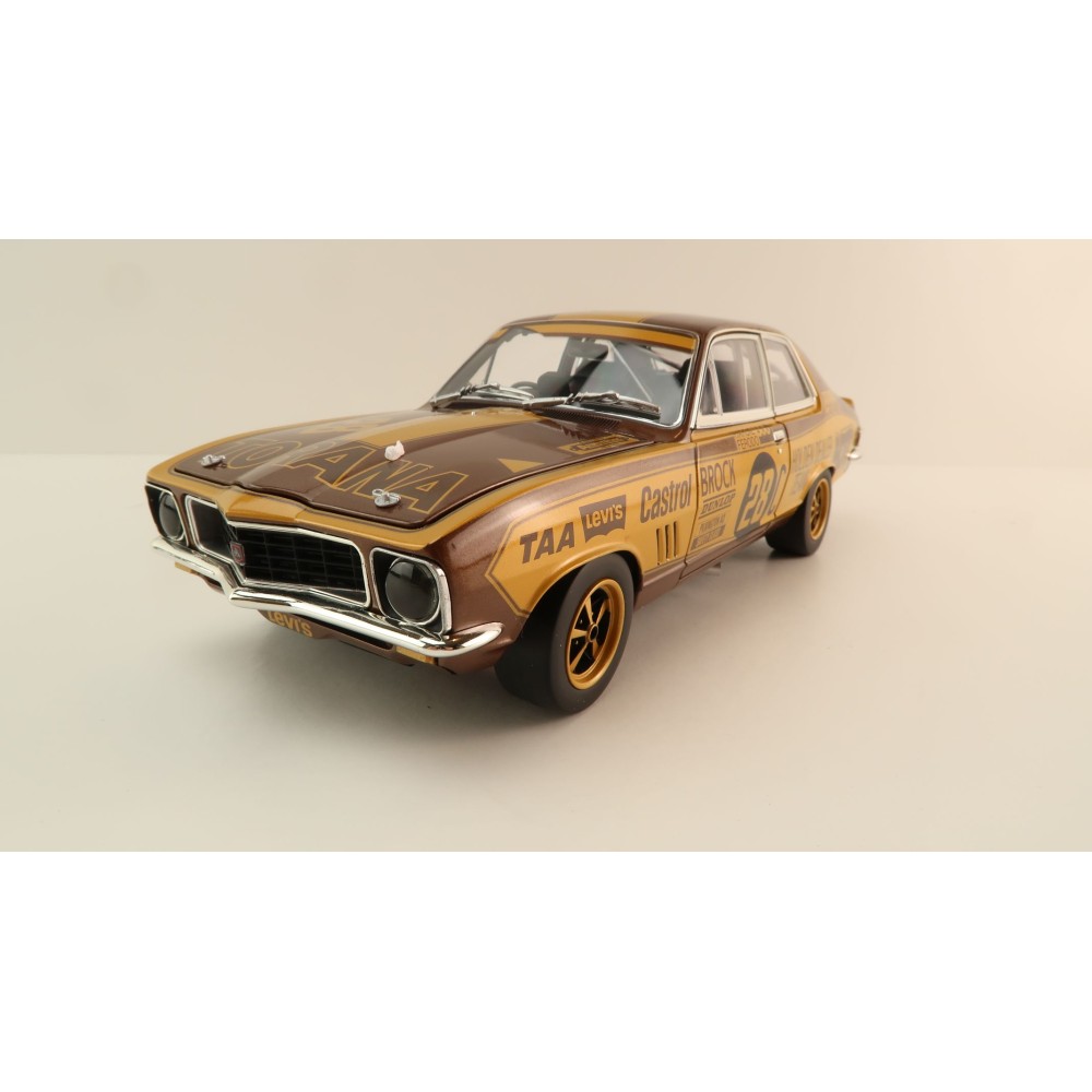 Classic Carlectables 18795 Holden LJ Torana GTR XU-1 1972 Bathurst winner Peter Brock 50th Anniversary Gold Livery - Scale 1:18