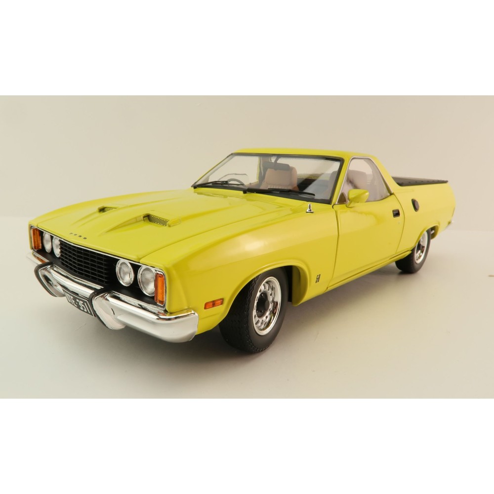 Classic Carlectables 18799 Ford XC Falcon Utility Ute Pine N Lime - Scale 1:18