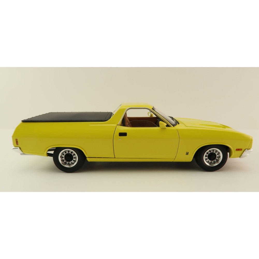 Classic Carlectables 18799 Ford XC Falcon Utility Ute Pine N Lime - Scale 1:18