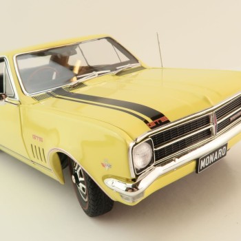 Classic Carlectables 18827 Holden HK GTS 327 Monaro 1968 Bathurst Winner Number 0007 - Scale 1:18
