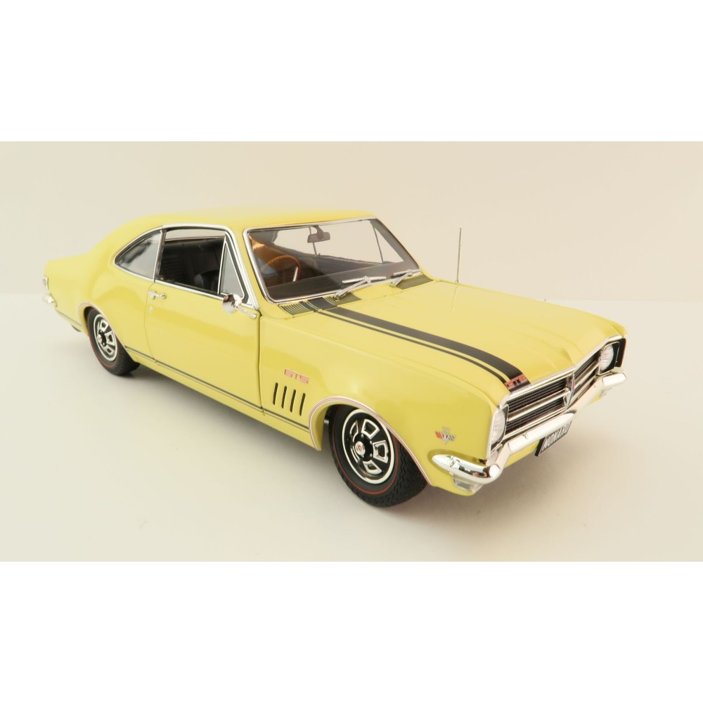 Classic Carlectables 18827 Holden HK GTS 327 Monaro 1968 Bathurst Winner Number 0007 - Scale 1:18