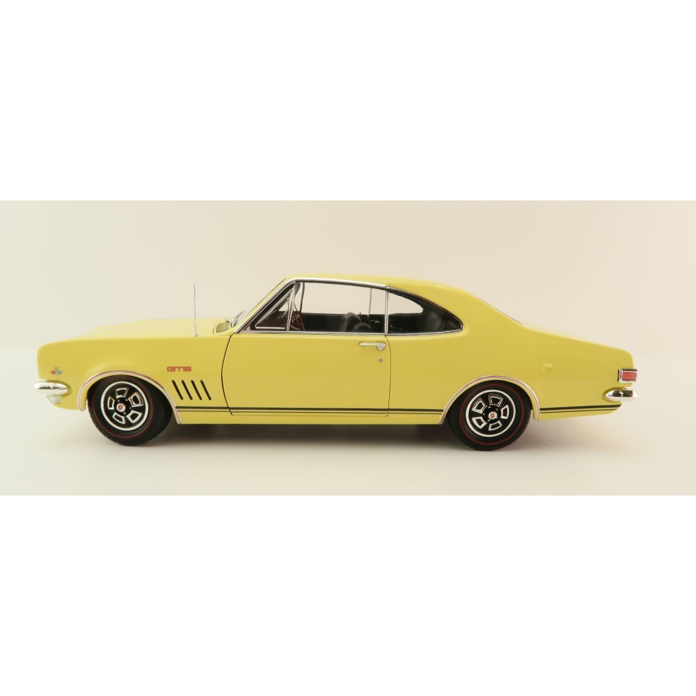 Classic Carlectables 18827 Holden HK GTS 327 Monaro 1968 Bathurst Winner Number 0007 - Scale 1:18