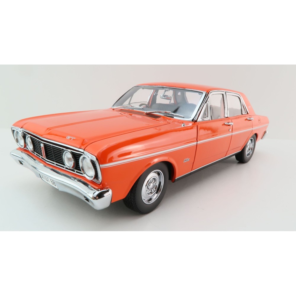 Classic Carlectables 18813 Ford XT Falcon GT Brambles Red - Scale 1:18