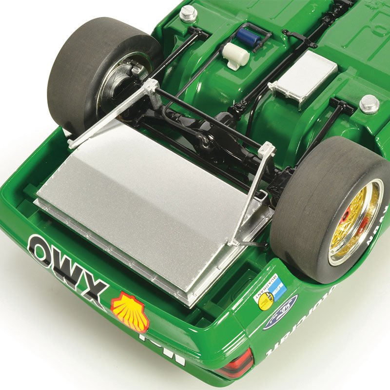 Classic Carlectables 18816 Ford Mustang GT 1985 Sandown 500 No 17 Johnson Perkins - Scale 1:18