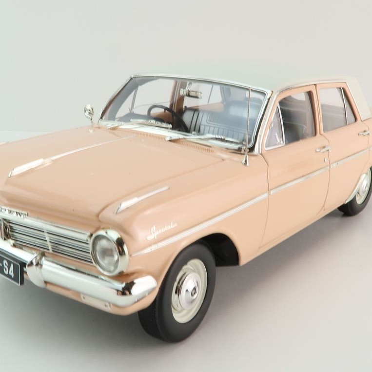 Classic Carlectables 18818 Holden EH S4 Special Quandong - Scale 1:18
