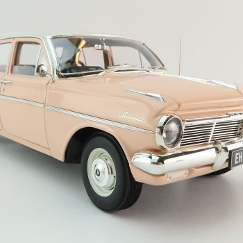 Classic Carlectables 18818 Holden EH S4 Special Quandong - Scale 1:18