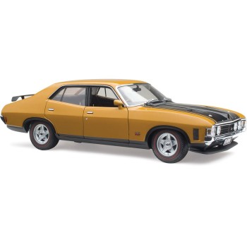 Classic Carlectables 18822 Ford XA Falcon RPO83 Sedan Summer Gold - Scale 1:18