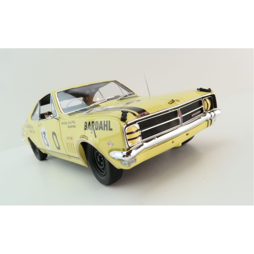 Classic Carlectables 18827 Holden HK GTS 327 Monaro 1968 Bathurst Winner Number 0006 - Scale 1:18