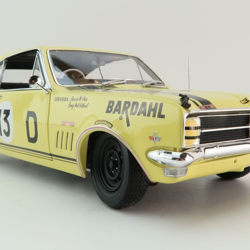 Classic Carlectables 18827 Holden HK GTS 327 Monaro 1968 Bathurst Winner Number 0006 - Scale 1:18