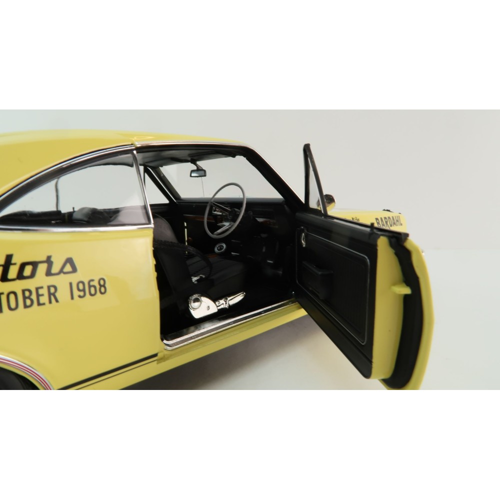 Classic Carlectables 18827 Holden HK GTS 327 Monaro 1968 Bathurst Winner Number 0006 - Scale 1:18