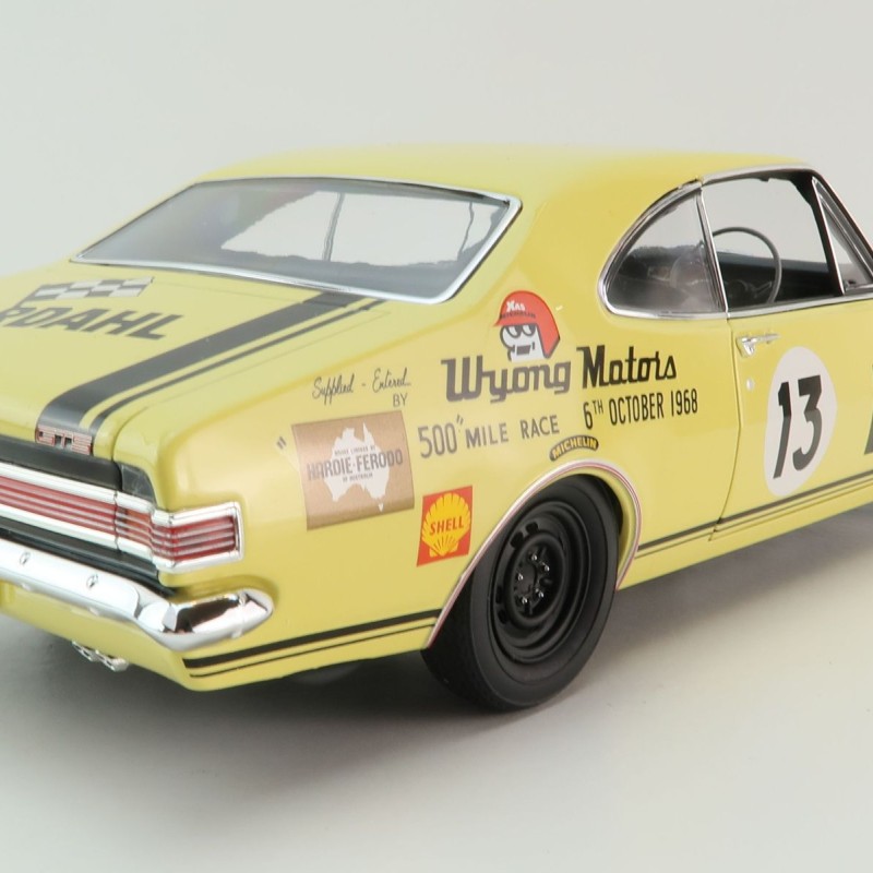 Classic Carlectables 18827 Holden HK GTS 327 Monaro 1968 Bathurst Winner Number 0006 - Scale 1:18