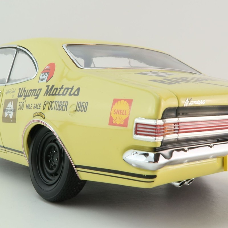 Classic Carlectables 18827 Holden HK GTS 327 Monaro 1968 Bathurst Winner Number 0006 - Scale 1:18