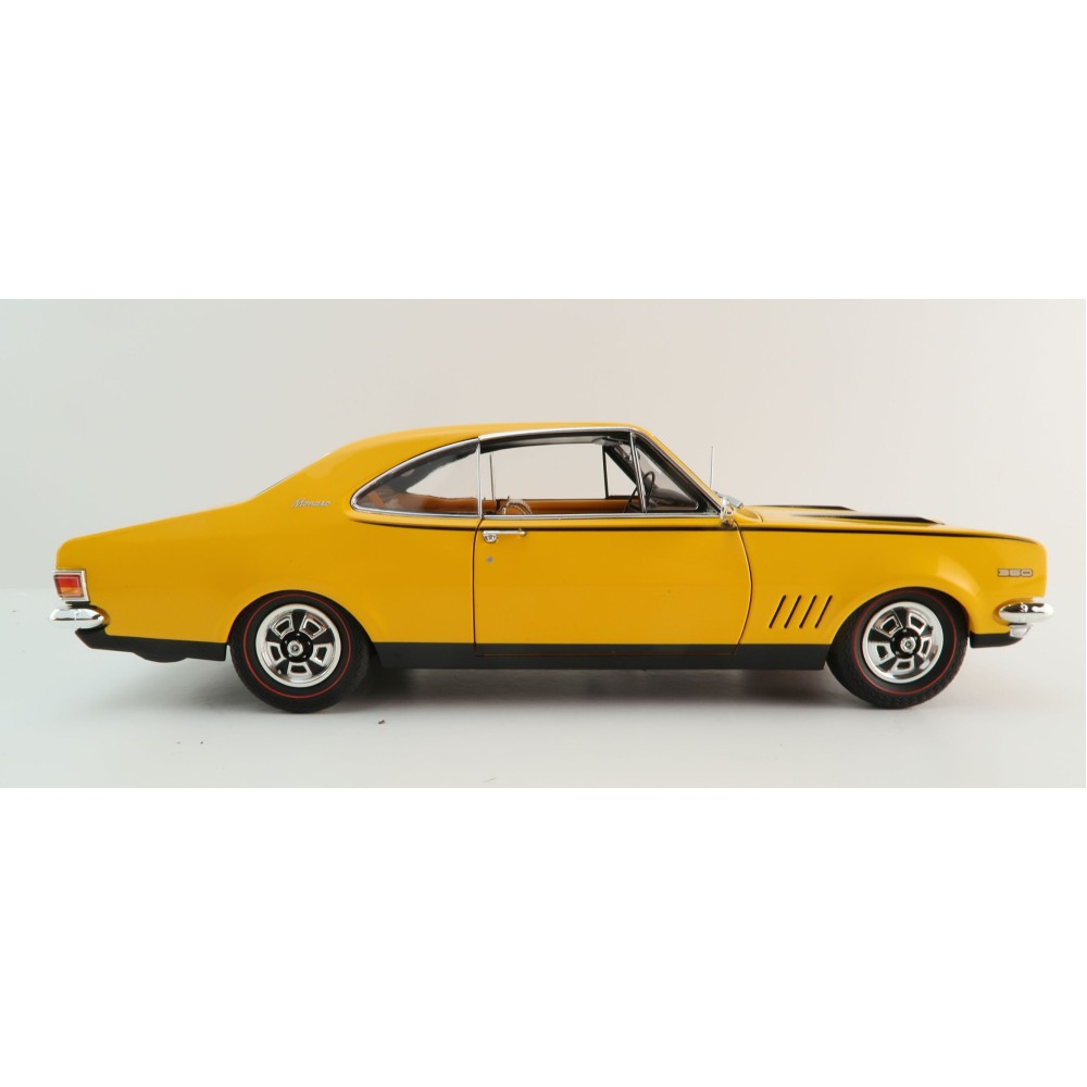 Classic Carlectables 18834 Holden HG Monaro GTS 350 Indy Orange - Scale 1:18